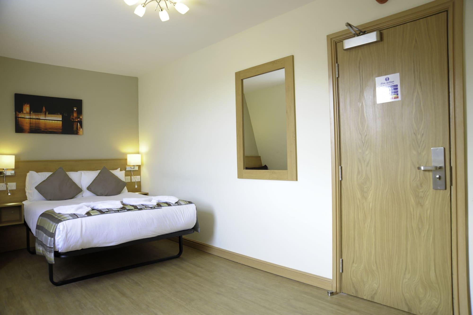 Kings Cross Inn Hotel Лондон Екстер'єр фото