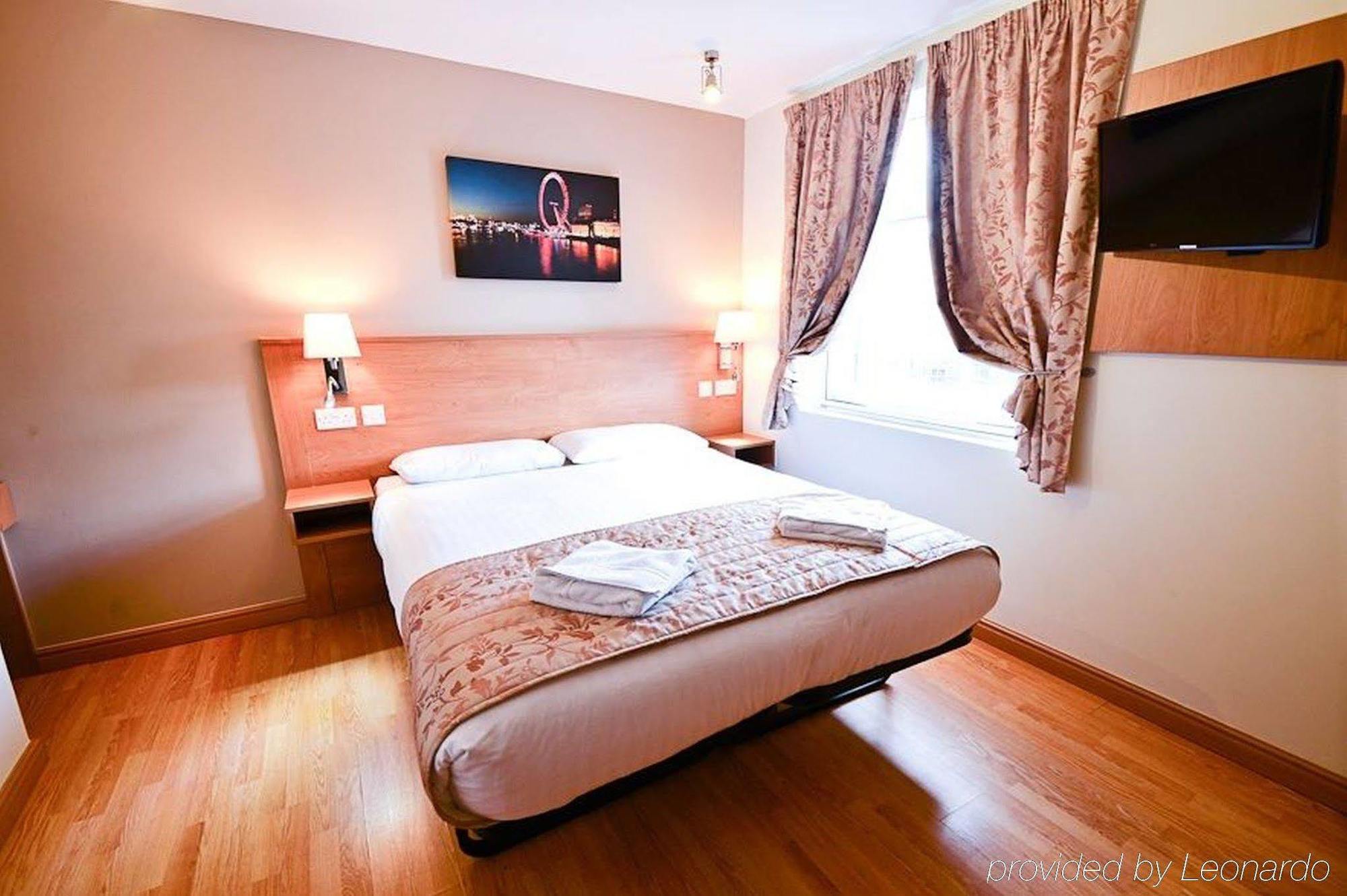 Kings Cross Inn Hotel Лондон Екстер'єр фото